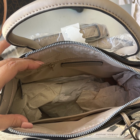 Brand new Nine West bag - Picture 3 of 7